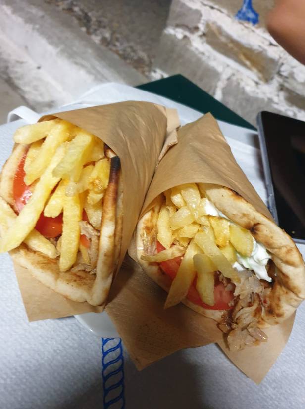 Ghiros Pita